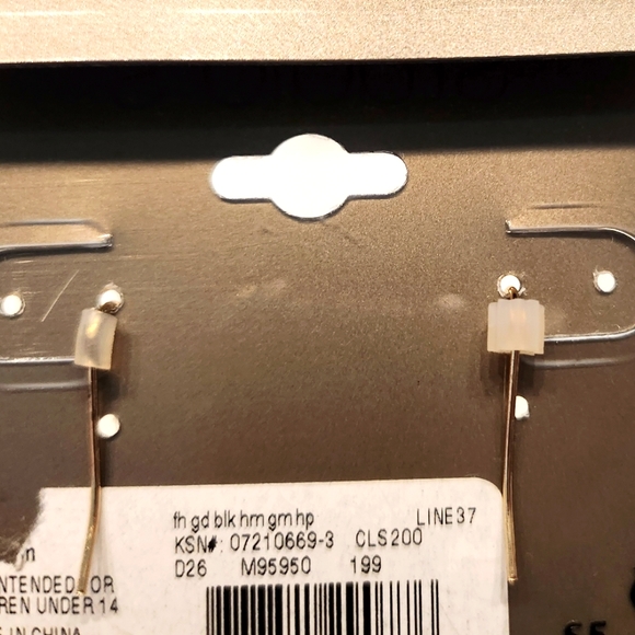 Flower Crystal Dangle Earrings - Picture 3 of 3